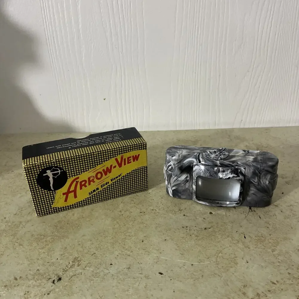 Vintage Arrow-view 35 Mm Slide Viewer In Original Box As-is.